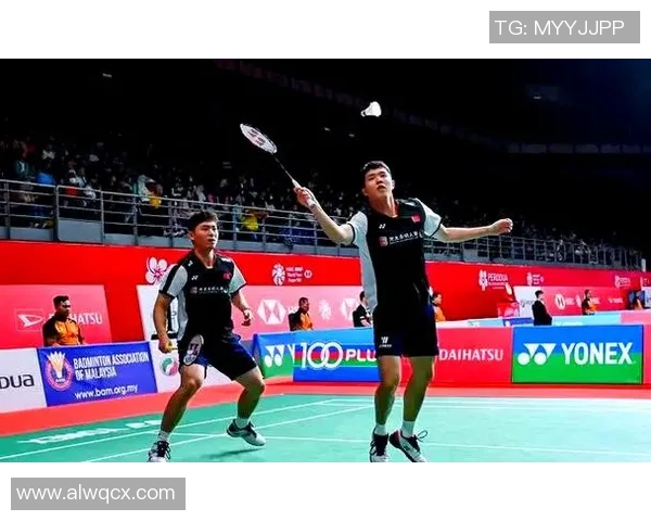 上海羽毛球队配合问题引发热议球员间默契与战术调整成焦点