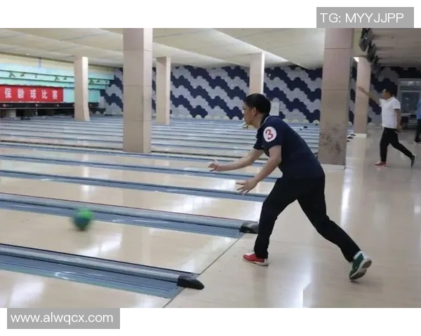 广州篮球队实力解析与未来发展展望聚焦篮球运动的热潮与挑战 广州篮球队实力解析与未来发展展望聚焦篮球运动的热潮与挑战