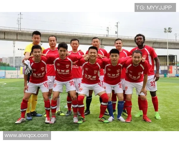 杭州足球队个人能力分析与联赛表现评估 杭州足球队个人能力分析与联赛表现评估