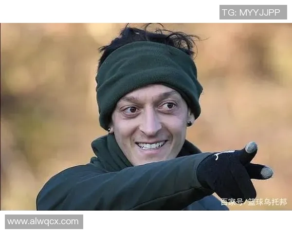 足球明星发表涉疆言论引发广泛关注与争议引起社会各界热议