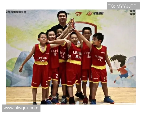 重庆与深圳篮球队赛后分析个人能力对比与表现总结 重庆与深圳篮球队赛后分析个人能力对比与表现总结