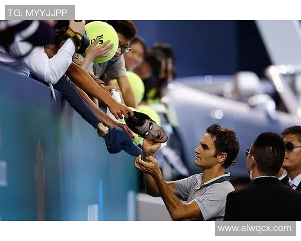 重庆网球队在大师赛中的默契配合与战术分析 重庆网球队在大师赛中的默契配合与战术分析